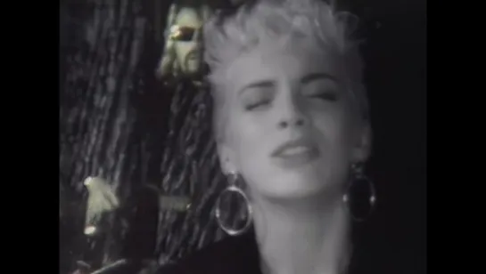 Eurythmics-Miracle Of Love(1986)