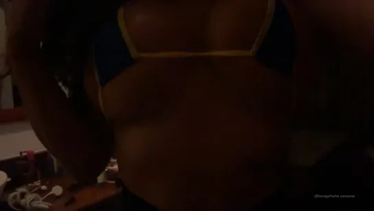 Fiona bouncing boobs