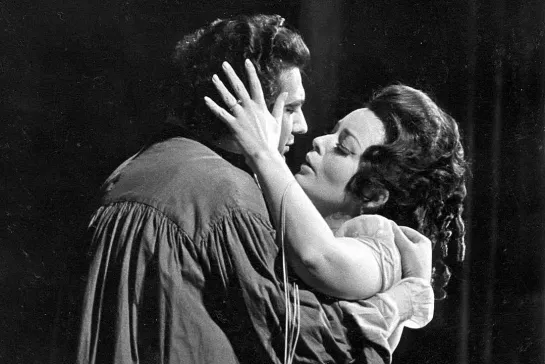 TOSCA - Gwyneth Jones - Placido Domingo - Kostas Paskalis  -COVENT GARDEN (1972 live)