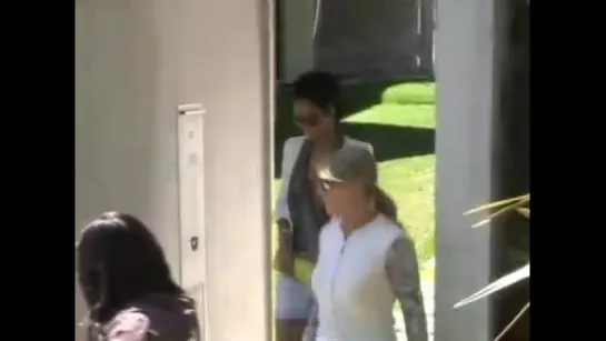 Rihanna Goes House Hunting