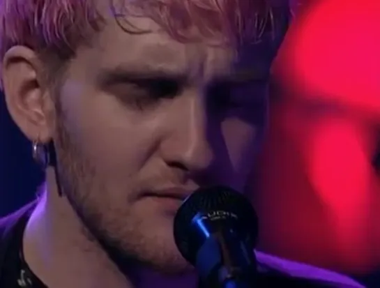 Alice In Chains - "Frogs" (MTV Unplugged, Majestic Theatre, New York. April 10, 1996)