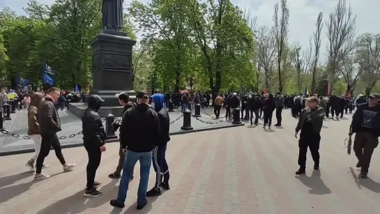 RU #2мая​ в Одессе: сотни нацистов собираются идти снова на Куликово поле {2.05.2021}