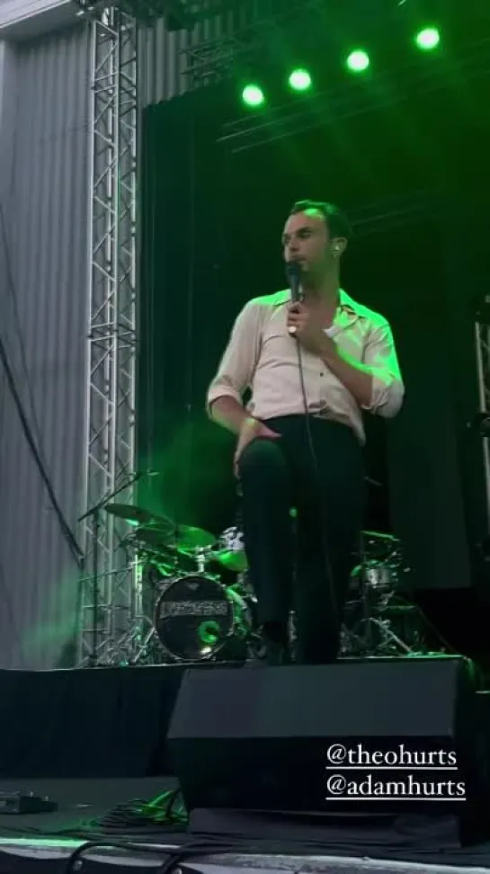 Hurts - Rolling Stone (жаркий танец Тео) Romania 13.07.2023