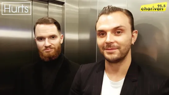 Hurts im Fahrstuhlinterview