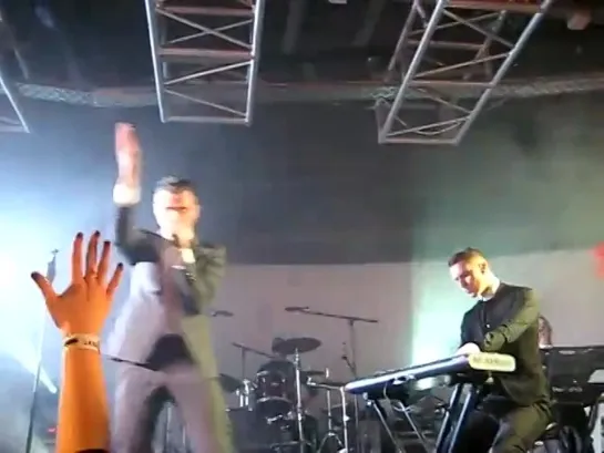 HURTS in Kiev 5.04.2011 - Confide in me