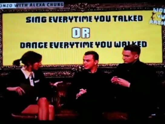 Hurts on GonzoWithAlexa. Игра 'would you rather'. Запись с телефона.