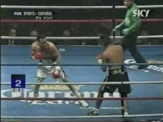 2003-02-22 Erik Morales vs Eddie Croft (WBC Featherweight Title)