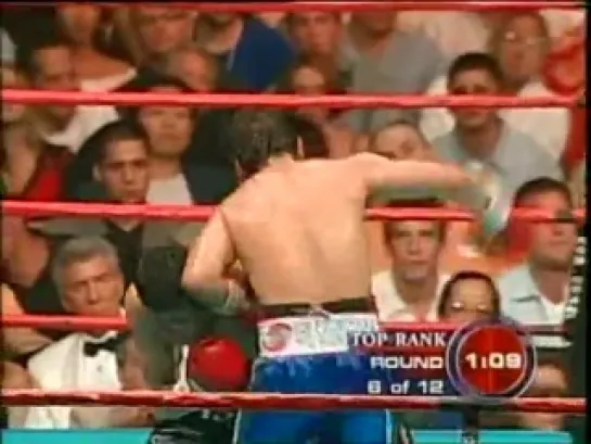 Erik Morales vs Carlos Hernandez / Эрик Моралес - Карлос Эрнандес