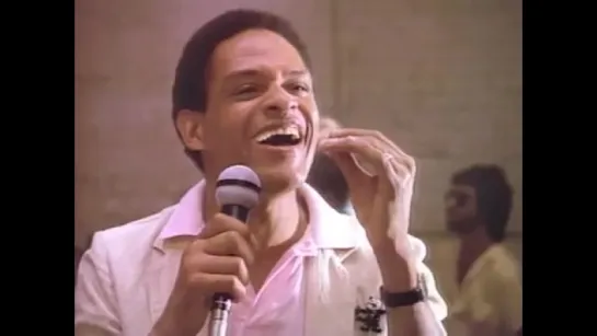 Al Jarreau - Were In This Love Together (Official Video)