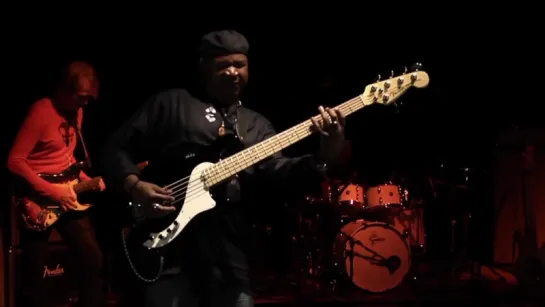 Andre Manga on the Fender American Dimension Bass V