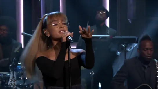 Ariana Grande - Jasons Song (Gave It Away) ¦ Live at Jimmy Fallon