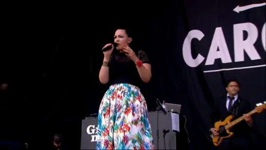 Caro Emerald - Glastonbury Festival (2014)