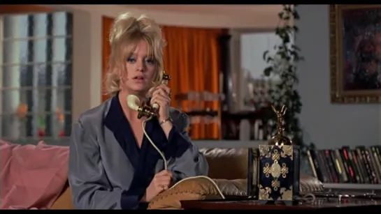 Goldie Hawn - Theres a Girl in My Soup (1970)