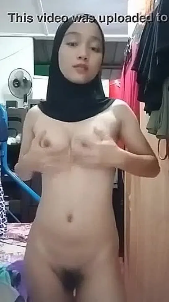 Jilbab pemain baru - XVIDEOS.COM.mp4