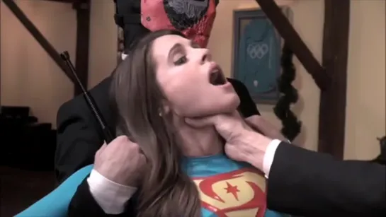 Choking Superheroine