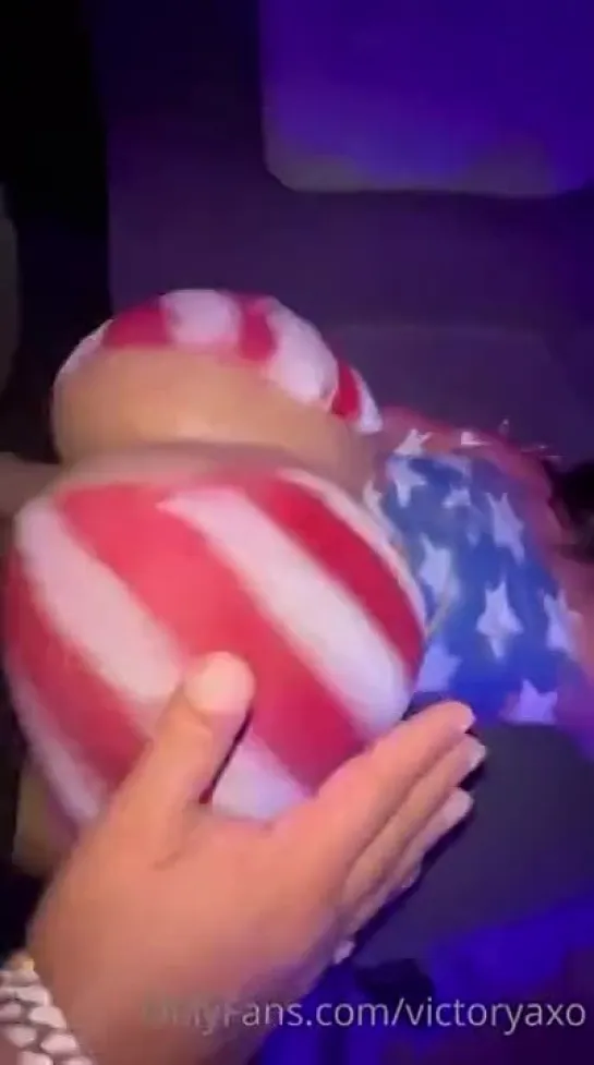 VictoryaXO - 4th July Special | American Patriot fucks Republican Latina With Big Ass Flag [OnlyFans]