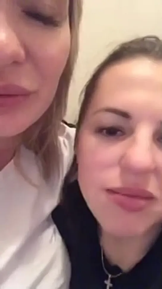 Kissing tits on periscope