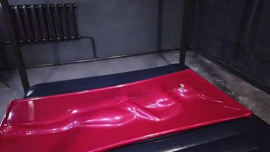 Rubber Dru inside the Vacuum Bed