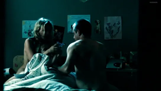 Diane Kruger Nude - Inhale (2010)