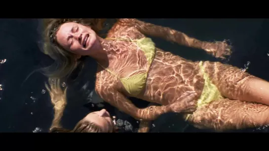 Cameron Richardson Sexy - Open Water 2: Adrift (2006)