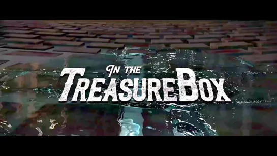 "В шкатулке с сокровищами / In The Treasure Box."