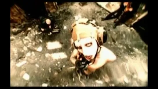 Marilyn Manson – Sweat Dreams