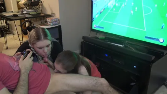 Blowjob Sandwich + FIFA (Spanish)