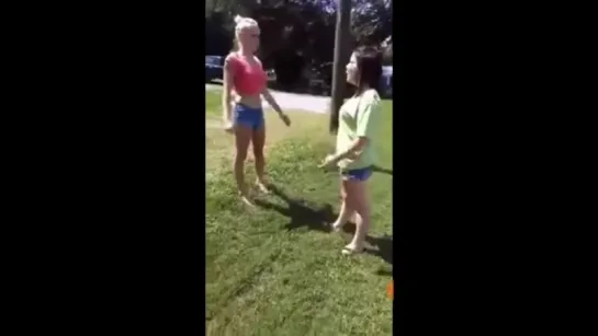 BRUTAL CHICK FIGHT