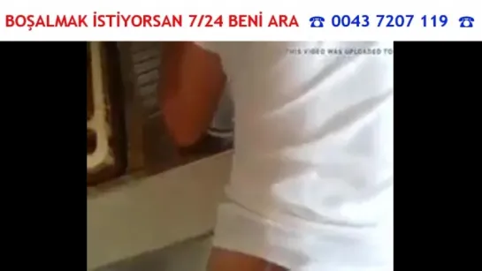 TÜRK EŞİNİ SİKTİREN KOCA - ERKEĞİNE ÇEKİYOR MUSUN DİYE SORUYOR