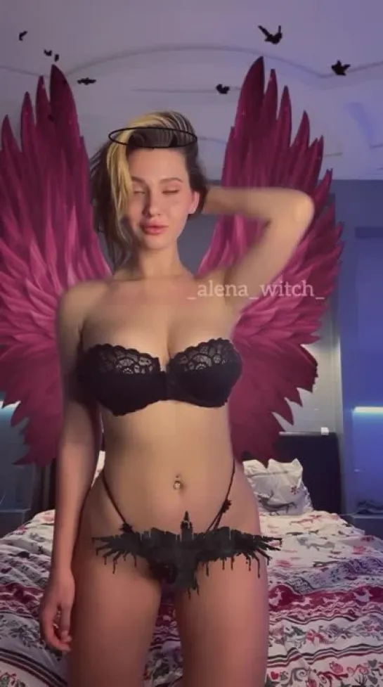 Алёна Шарыпова aka moypohotliviymir (@alenawitch) слив OnlyFans (3)