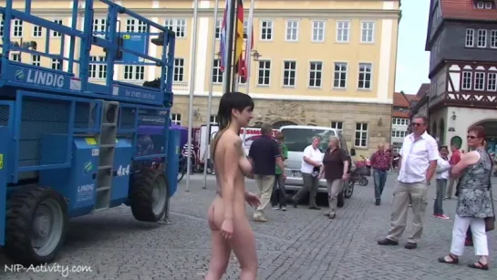 Jeamie Nude in Public 1