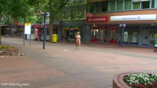 Monic Nude in Public 2