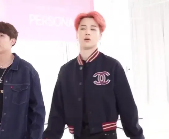 jimin only walks like a bad bitch