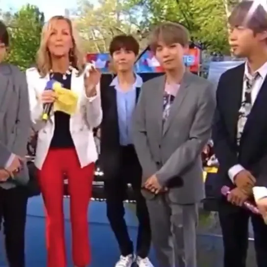 news lady hi- - - hoseok hitting the woah this aint about her - -