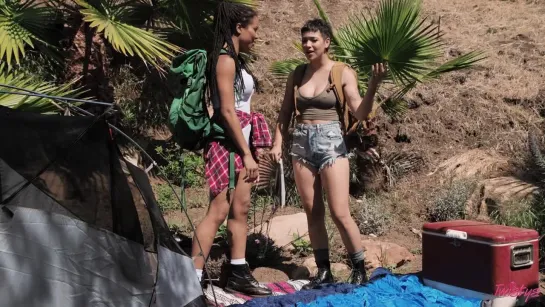 Kira Noir, Brooklyn Gray - Happy Campers [Lesbian]