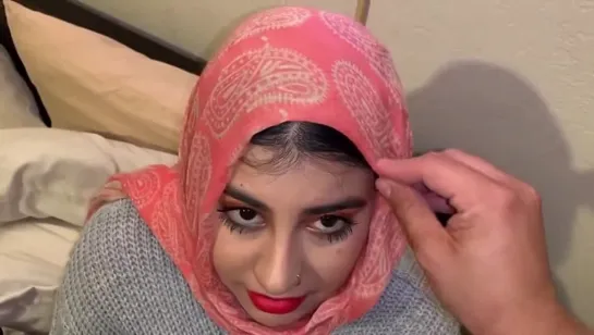 Baby Selena-Beautiful Muslim Teen gives Amazing.. — Video