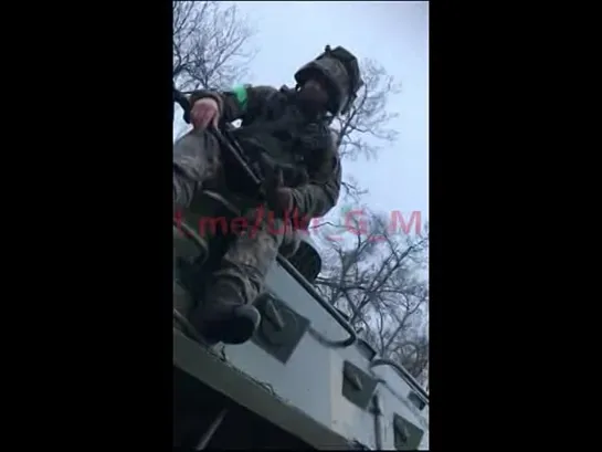 Украинские боевики ведут полномасштабное отступление  [16+ мат перемат]