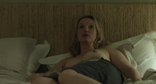 голая Жюли Дельпи (Julie Delpy) - Перед полуночью / Before Midnight (2013)