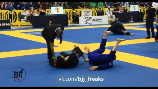 Josh Hinger vs Douglas Elliot Kallin Jr IBJJF Chicago 2017 Spring Open #бжж_какпоучебнику #bjj_freaks