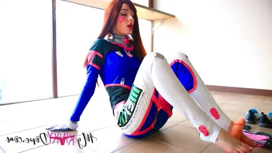 17 - D Va Handjob MyKinkyDope