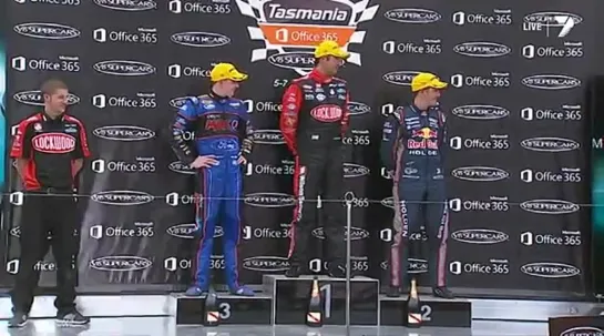 V8 Supercars 2013. Этап 2 - Симмонс Плэйнс. Первая гонка