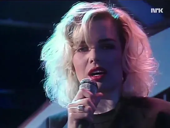 Kim Wilde - Hey, Mr. Heartache ( live, TopPop 29.04.1988 )