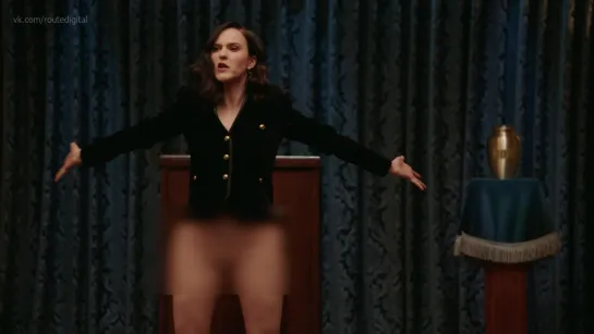 Rachel Brosnahan - Yearly Departed (2020) HD 1080p Nude? Sexy! Watch Online / Рэйчел Броснахэн