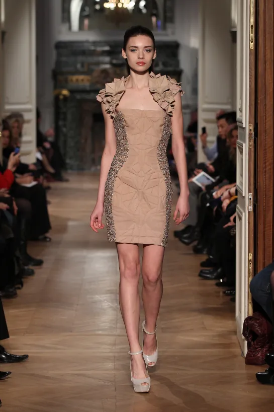 Tony Ward Couture Spring Summer 2014 Fashion Show - Paris