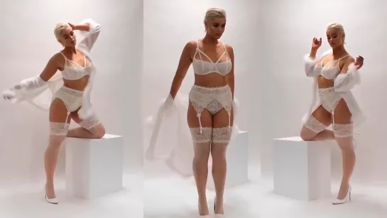 Stefania Ferrario - Белое нижнее белье White Lingerie Garter Belt Blonde sexy hot tits ass эротическое пышная блондинка секси