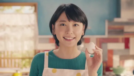 [CM] Aragaki Yui - Nissin Chiken Ramen (How to make it) - 2017.05.07