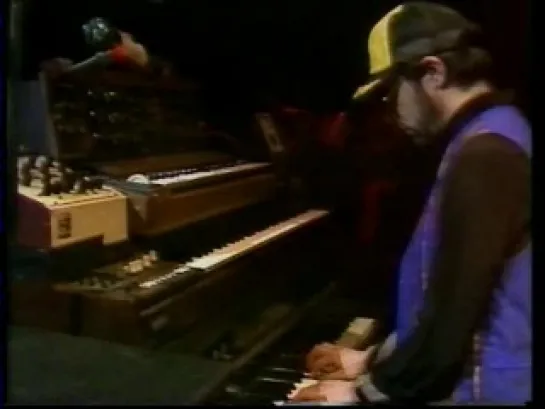 Manfred Mann's Earth Band - Live in Budapest 1983 (DVDRip)