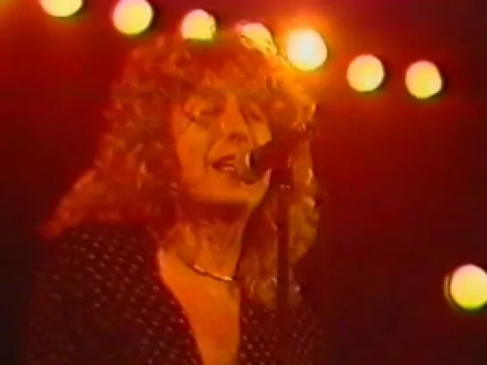 Led Zeppelin 1979.08.11 Knebworth - Return Of Dinosaurs GM (DVDRip)