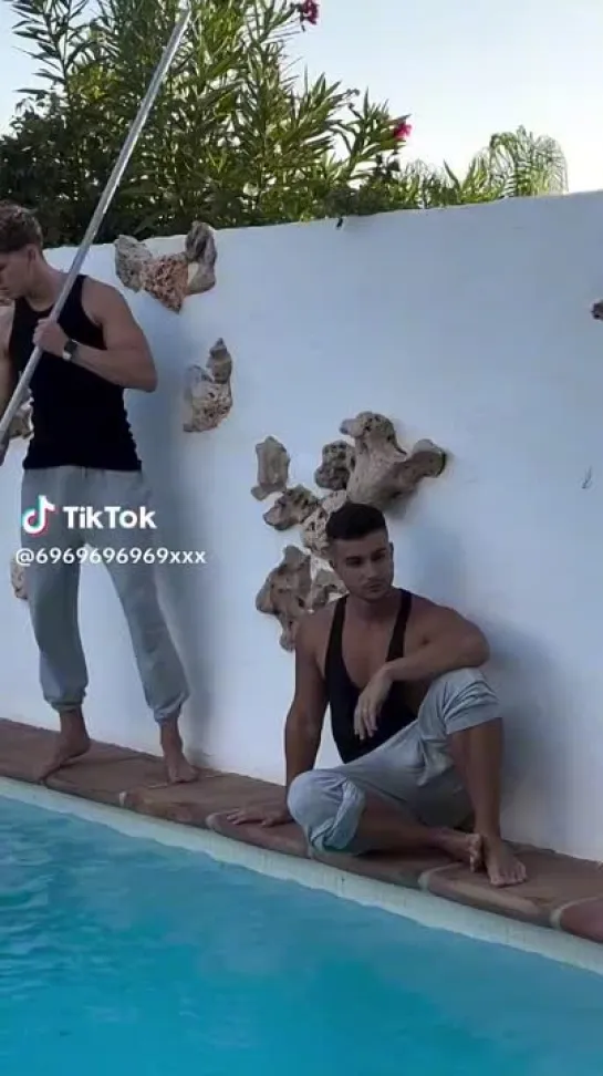 TIKTOK