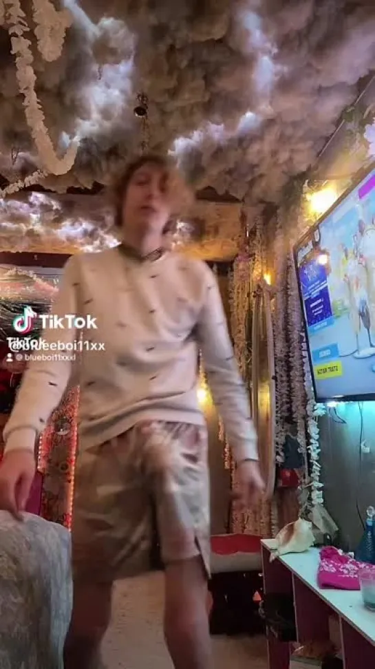 TIKTOK